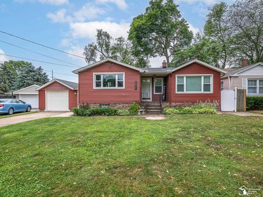 Backyard, Detached Garage, Exterior, Facade, Split Level