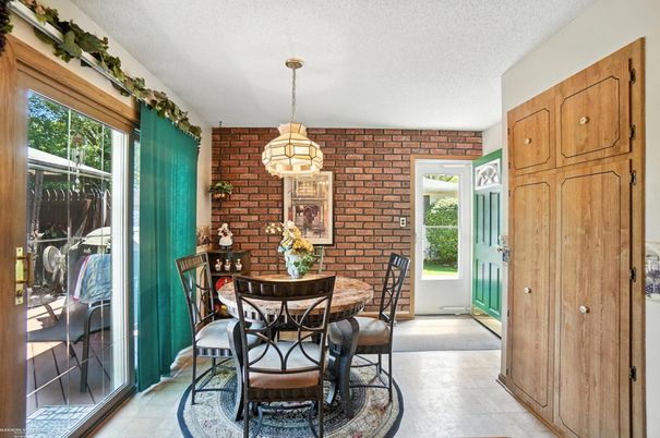 Dining room, Interior, Pendant Lights, Stone Walls