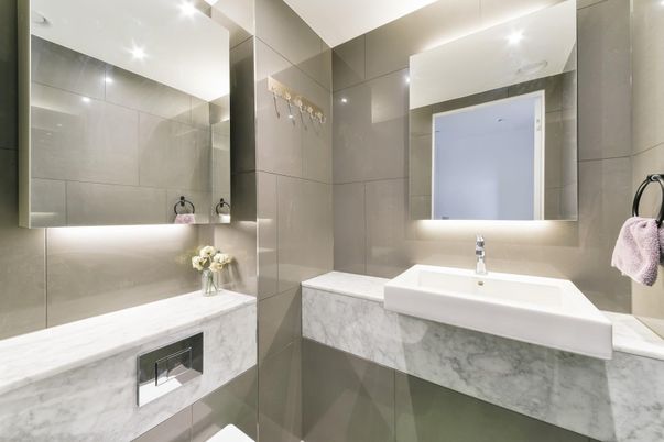 Bathroom, Interior, Recessed Lighting