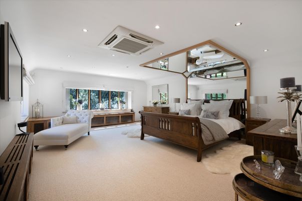 Bedroom, Interior, Recessed Lighting