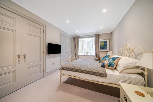 Bedroom, Interior, Recessed Lighting