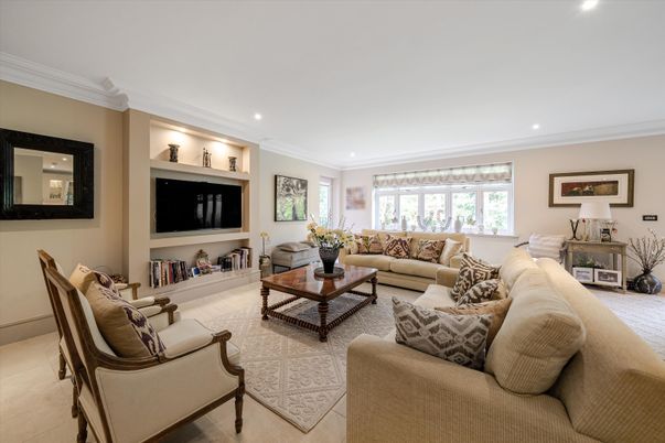 Fireplace, Interior, Living room, Recessed Lighting
