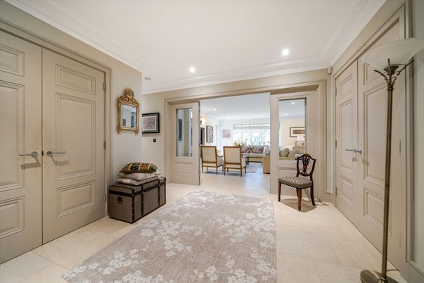 Dining room, Interior, Living room, Recessed Lighting