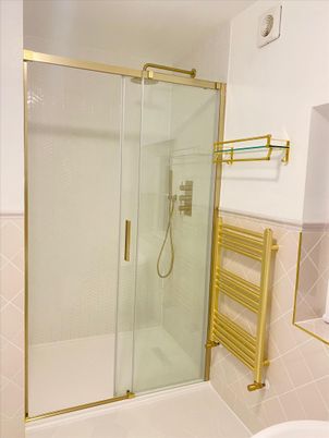 Bathroom, Glass Shower, Interior