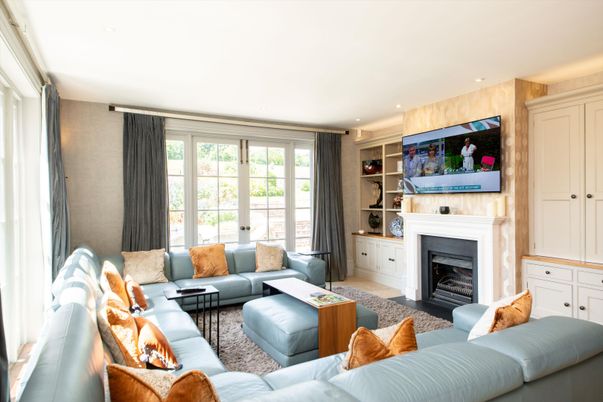 Fireplace, Interior, Living room, Recessed Lighting