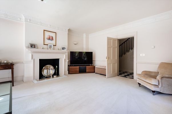 Fireplace, Interior