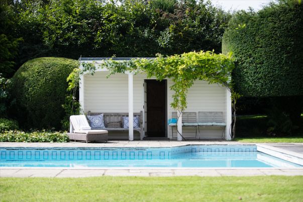 Exterior, Pool