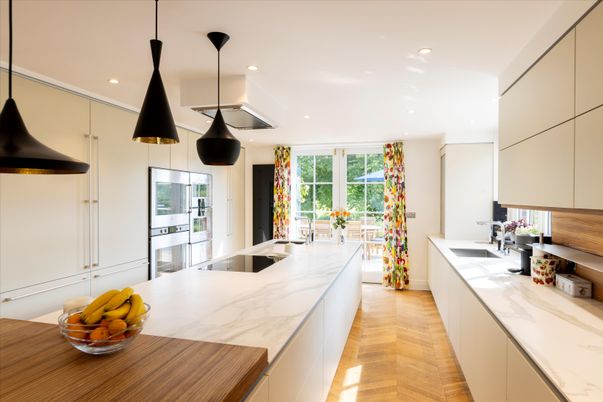Interior, Kitchen, Pendant Lights, Recessed Lighting, Wood Texture Flooring