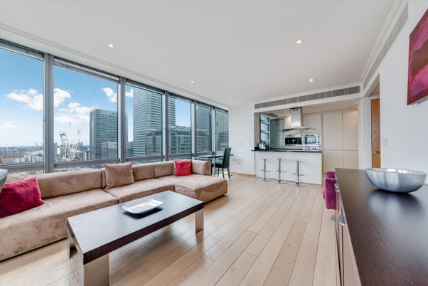 Dining room, Interior, Kitchen, Living room, Recessed Lighting, Stainless Steel Appliances, Wood Texture Flooring