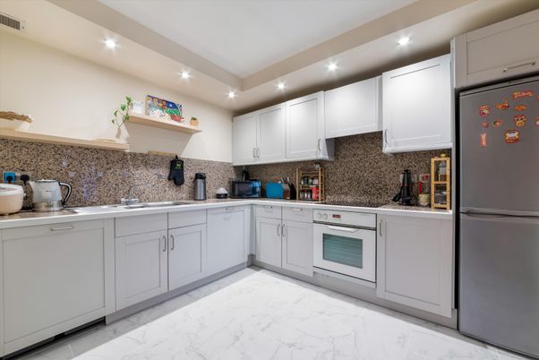 Interior, Kitchen, Marble, Recessed Lighting
