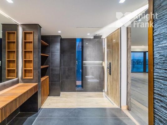 Interior, Recessed Lighting, Wood Texture Flooring