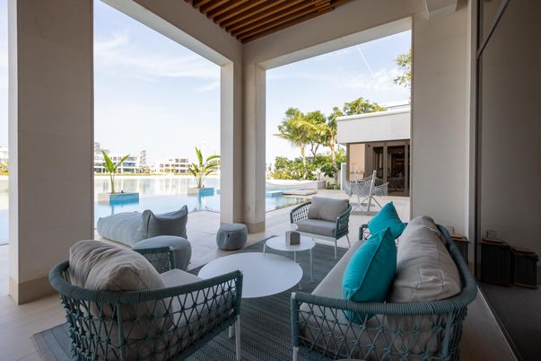 Exterior, Pool, Water