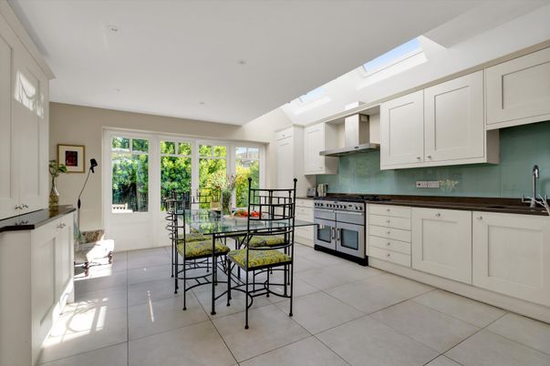 Dining room, Interior, Kitchen, Recessed Lighting, Stainless Steel Appliances