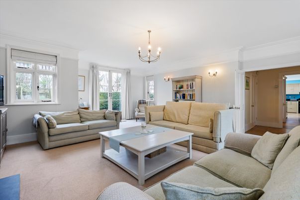 Chandelier, Interior, Living room, Wood Texture Flooring