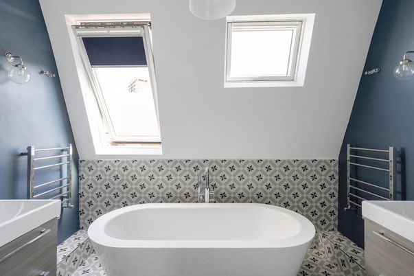 Bathroom, Free Standing Baths, Interior
