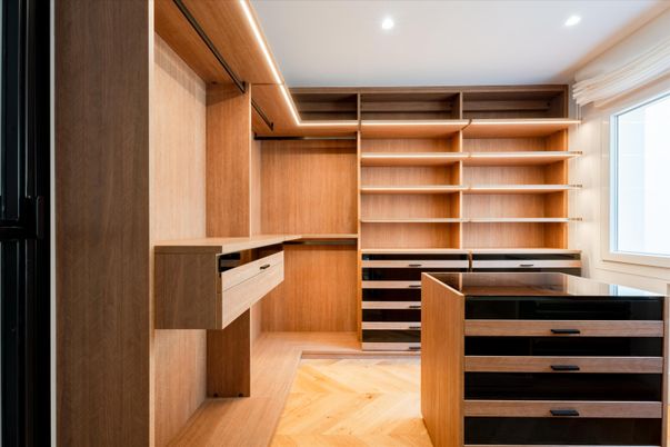 Interior, Recessed Lighting, Walk-in Closets, Wood Texture Flooring