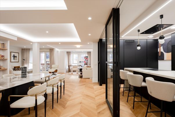 Interior, Kitchen, Living room, Pendant Lights, Recessed Lighting, Wood Texture Flooring