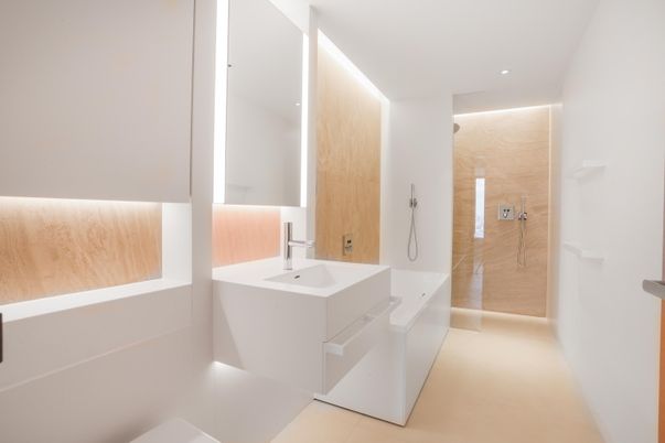 Bathroom, Interior, Recessed Lighting