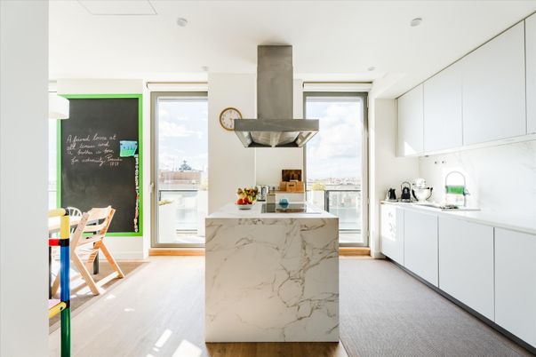 Interior, Kitchen, Recessed Lighting, Wood Texture Flooring