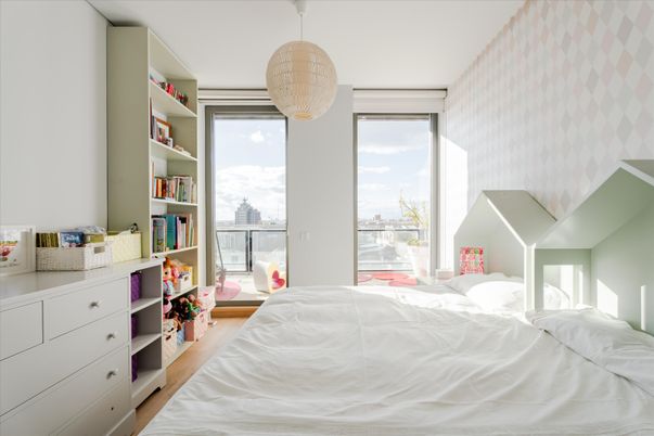 Bedroom, Interior, Pendant Lights, Wood Texture Flooring