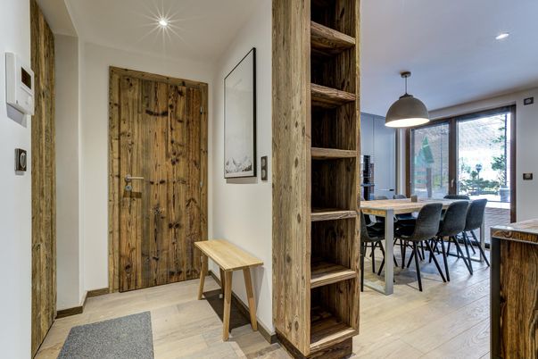 Dining room, Interior, Pendant Lights, Recessed Lighting, Wood Texture Flooring