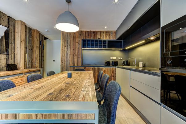 Dining room, Interior, Pendant Lights, Recessed Lighting, Wood Texture Flooring, Wooden Walls