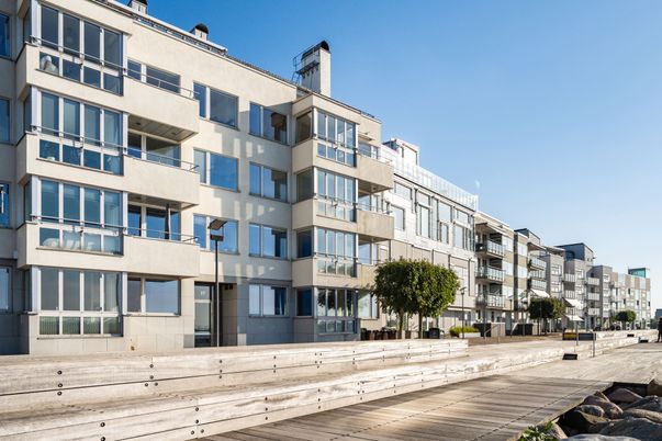 Exterior, Facade, Condo Building