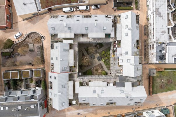 Exterior, Drone