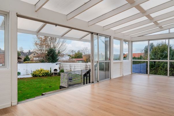 Interior, Sun Room, Wood Texture Flooring