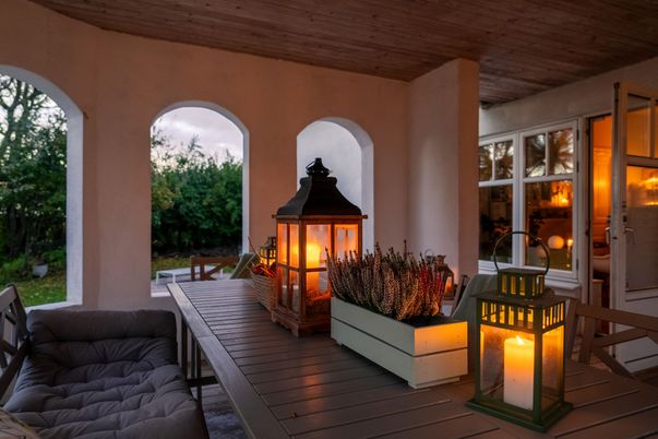 Exterior, Wooden Ceilings