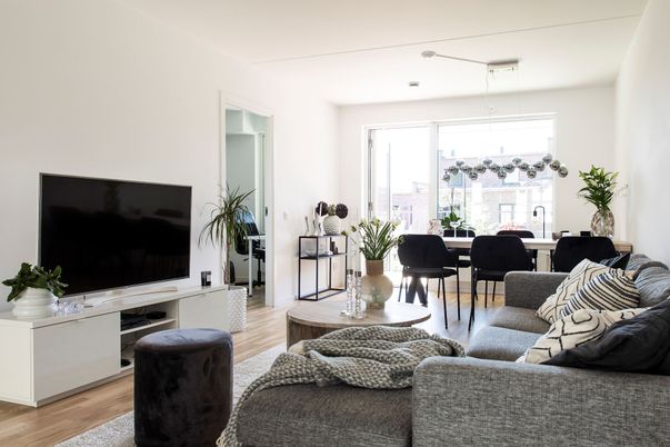 Dining room, Interior, Living room, Pendant Lights, Wood Texture Flooring