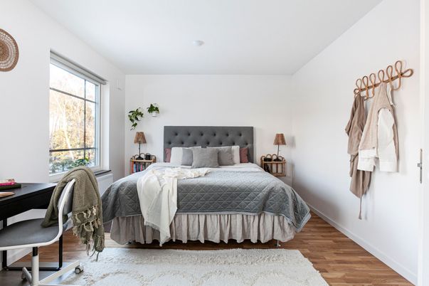 Bedroom, Home Office, Interior, Wood Texture Flooring