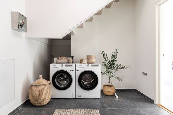 Interior, Washer