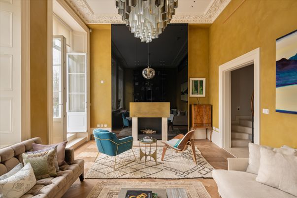 Chandelier, Fireplace, Interior, Living room, Recessed Lighting, Wood Texture Flooring
