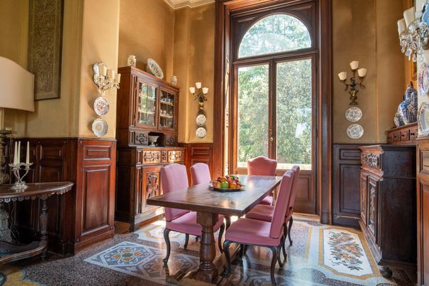 Dining room, Interior, Wood Texture Flooring
