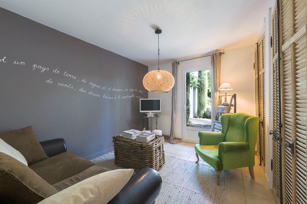 Interior, Living room, Pendant Lights