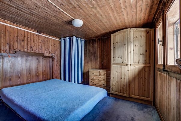 Bedroom, Interior, Wooden Ceilings, Wooden Walls