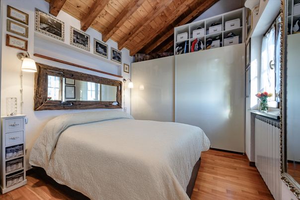 Bedroom, Interior, Wooden Beams, Wooden Ceilings, Wood Texture Flooring