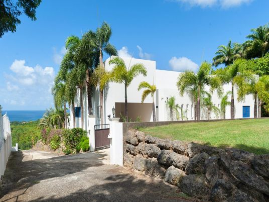 Backyard, Exterior, Water