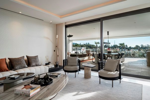 Dining room, Interior, Living room, Recessed Lighting