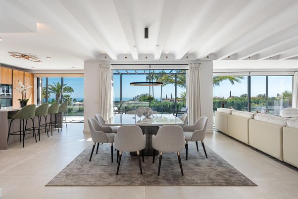 Dining room, Interior, Kitchen, Living room, Pendant Lights, Recessed Lighting