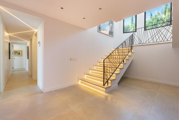 Interior, Recessed Lighting