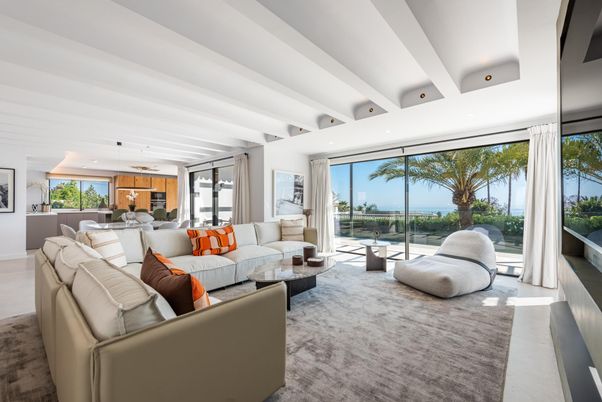 Dining room, Interior, Kitchen, Living room, Pendant Lights, Recessed Lighting