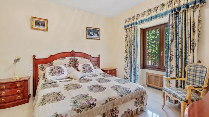 Bedroom, Interior