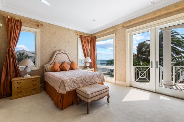 Bedroom, Interior, Water