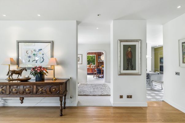 Interior, Recessed Lighting, Wood Texture Flooring
