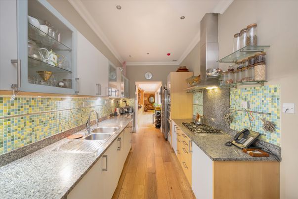 Interior, Kitchen, Recessed Lighting, Wood Texture Flooring