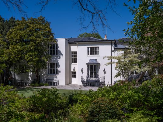 Backyard, Exterior, Facade, French Provincial