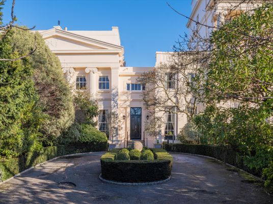 Exterior, Facade, French Provincial