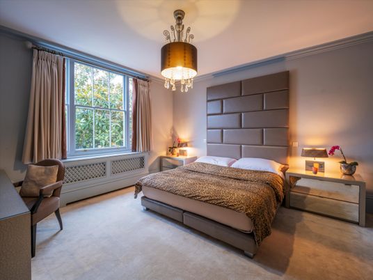 Bedroom, Chandelier, Interior